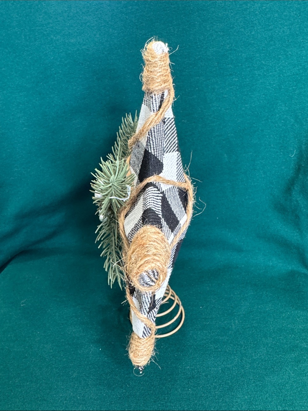 Rustic Star Tree Topper Black & White Buffalo Plaid & Jute Twine w/Pine Sprigs - Picture 4 of 5
